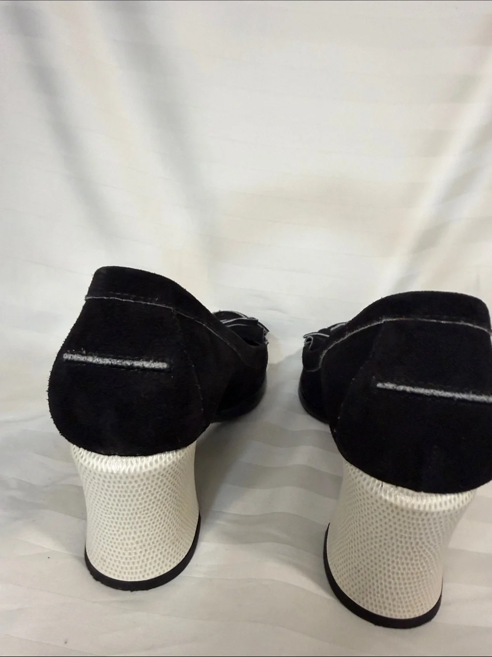 Fendi Black Suede with White Heel Kiltie Loafers with Bow Detail - Size 41